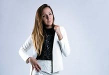 Model: Fashion – Female model Model: Fashion - Female model